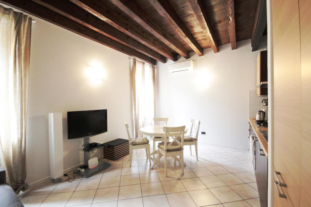 Interno 4 - Central Cozy New Flat Дезенцано-дель-Гарда Екстер'єр фото